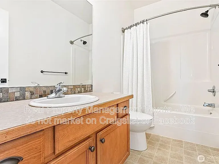 2173 Sunnybrook Ln #202 — Photo 15