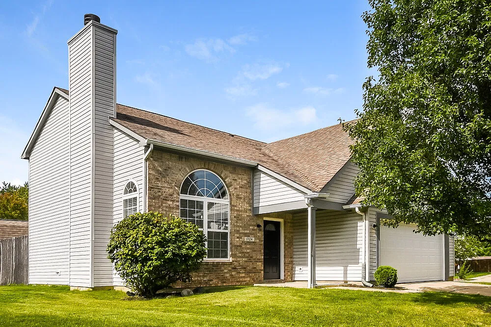 4 bed, 2.5 bath, 1498 sqft, $2,130 — Photo 4