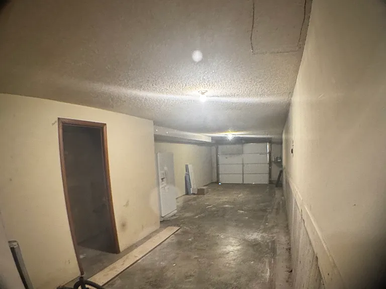 Huge 37 foot deep garage