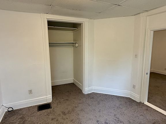 3rd image of 1501 Lexington Ave