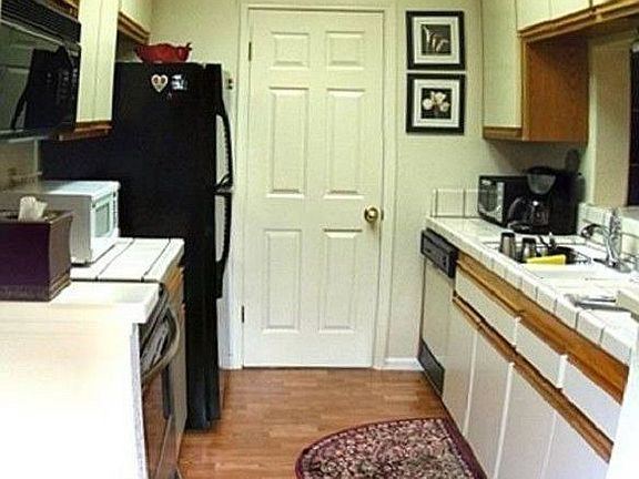 5th image of 5856 Bridgeport Lake Way