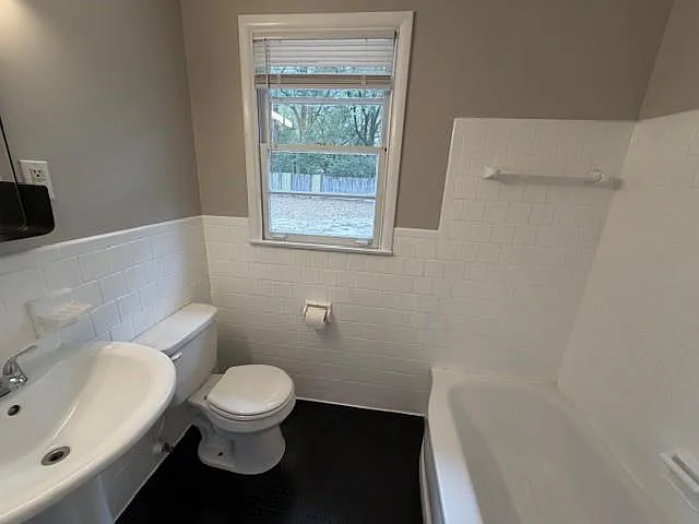 914 David Langan Dr W — Photo 10