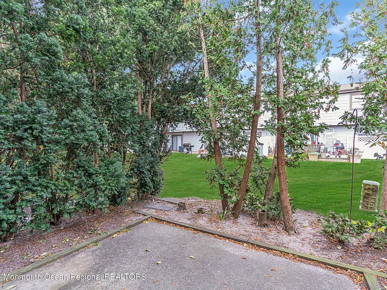 1168 Sawmill Rd #166 — Photo 15