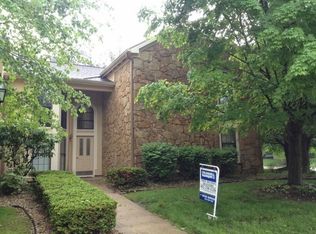 636 Buckskin Ct, Terre Haute, IN 47803