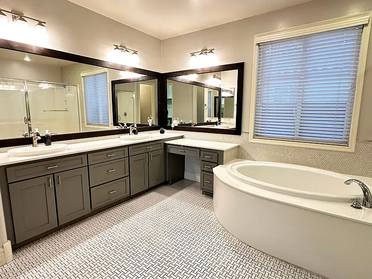 2303 E Dogwood Dr — Photo 21