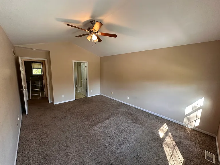 G3430 Mackin Rd — Photo 15