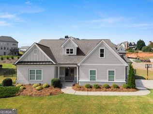 5700 Meadow View Dr, Jefferson, GA 30549