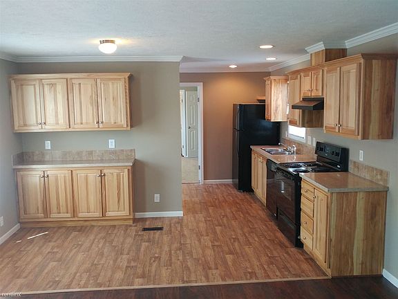 2nd image of 54 Cherry Ln