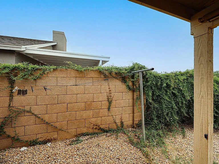 10935 W Ruth Ave — Photo 26