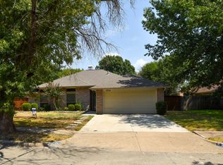 3710 Constitution Dr, Grand Prairie, TX 75052