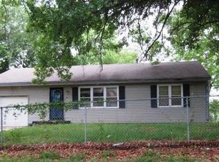 7145 Walrond Ave, Kansas City, MO 64132