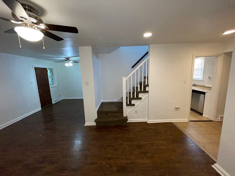 5 N Cannon Dr — Photo 4