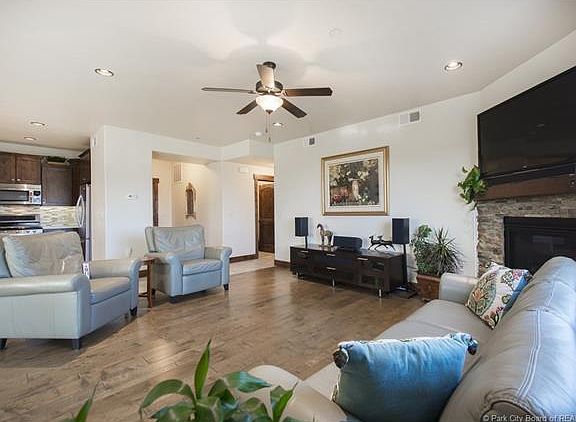 3rd image of 1291 W Black Rock Trl Unit D