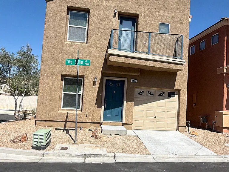 9486 Oro Bullion St — Photo 2