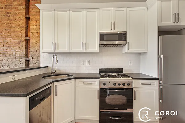 Rented by Coroi Corp | media 6