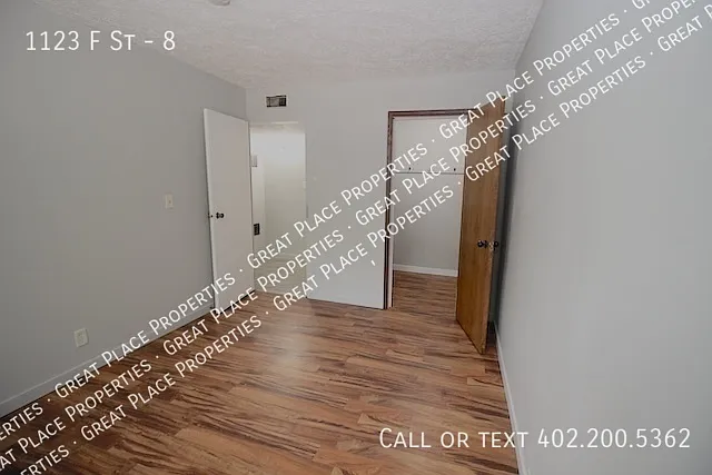 1123 F St #8 — Photo 9