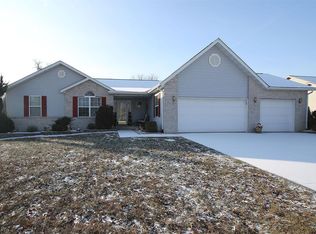 1457 Cadwell Ct, O'Fallon, IL 62269