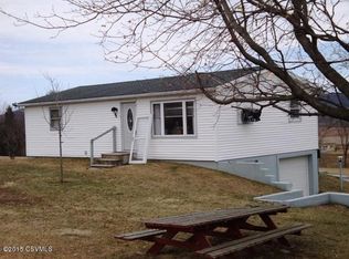 27 Hillcrest Ln, Bloomsburg, PA 17815
