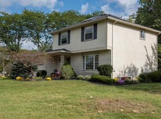 3946 Ravenwood Dr, Hilliard, OH