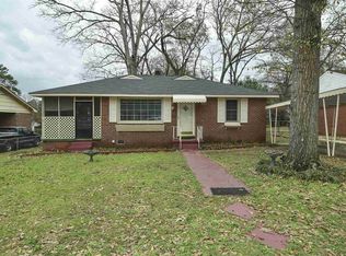 1019 Summerland Dr, Cayce, SC 29033