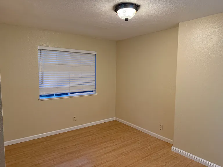 3277 Fallen Oak Ct — Photo 19