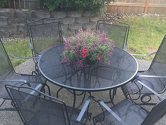 Patio/length of house