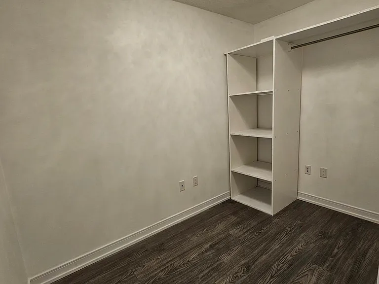 225 Village Green Sq #1301 — Photo 4