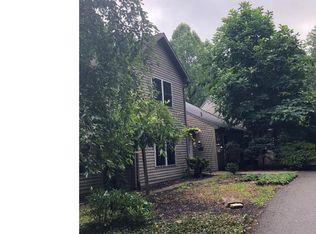 1111 Wyomissing Rd, Mohnton, PA 19540