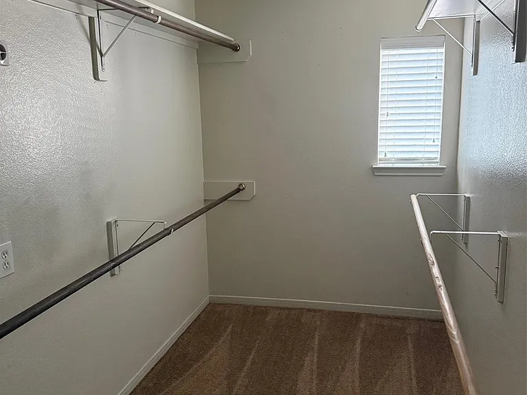 20234 Cypresswood Gln — Photo 17