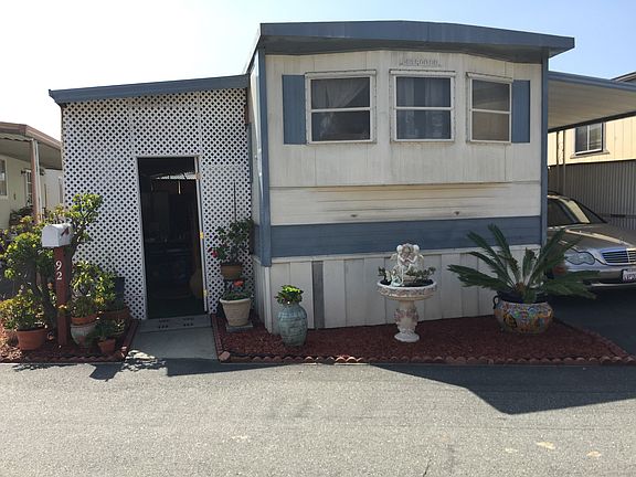 3rd image of 18801 Hawthorne Blvd Spc 92