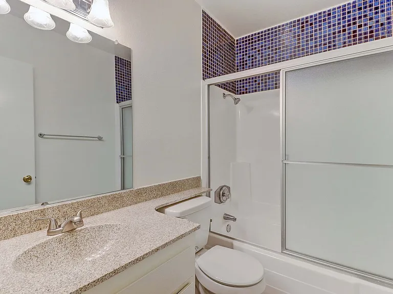 207 W Marquita #7 — Photo 19