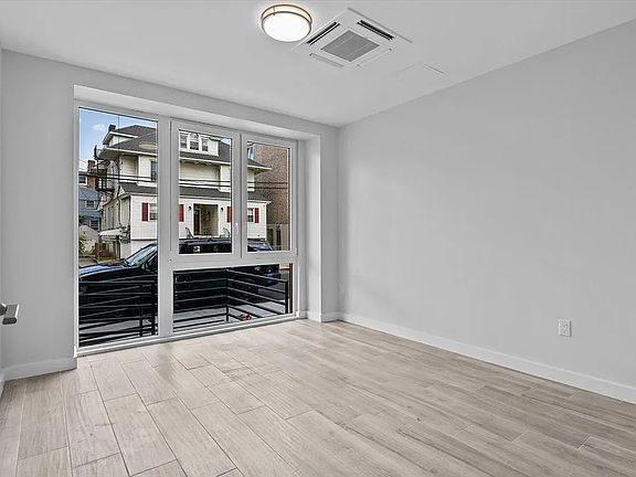 3rd image of 157 Beach 96th St #1A