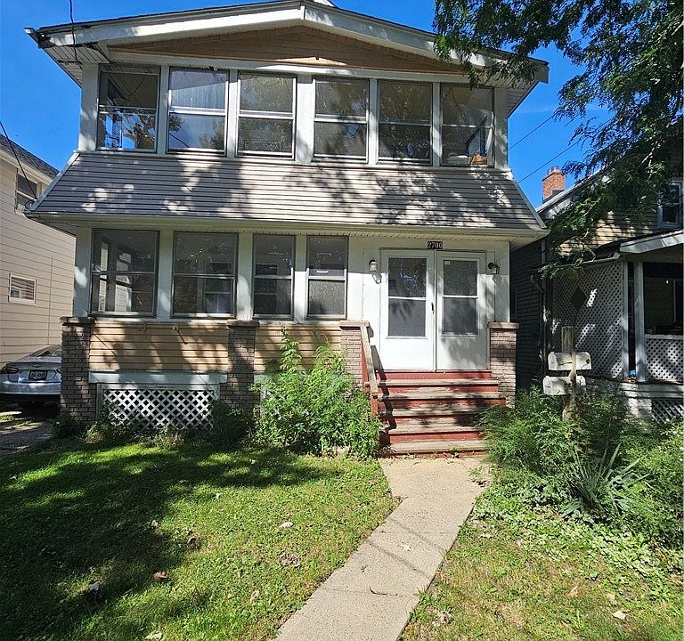 1st image of 2700 Hood Ave