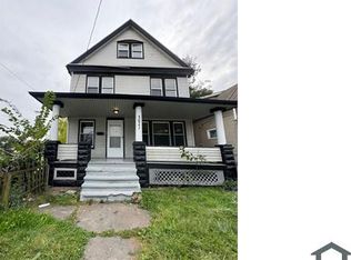 3622 Independence Rd, Cleveland, OH 44105