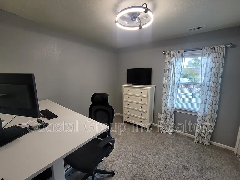 1012 Meadowview Pl — Photo 20