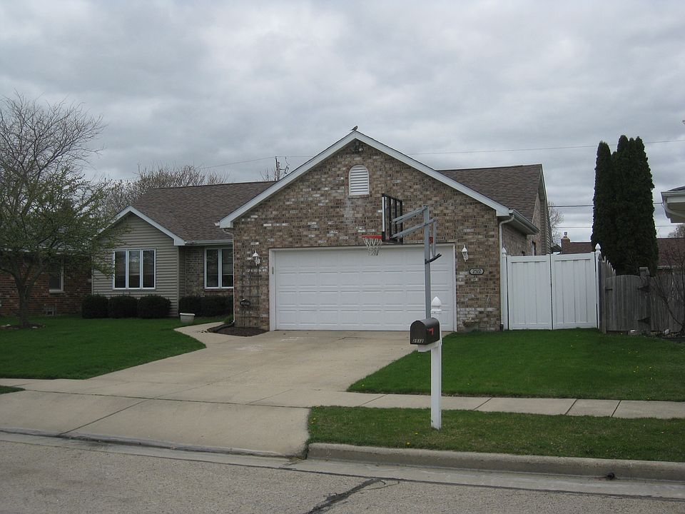2nd image of 2512 28th Ave