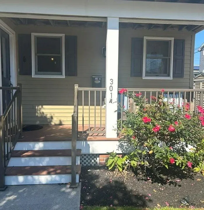 301 N Wilson Ave #A