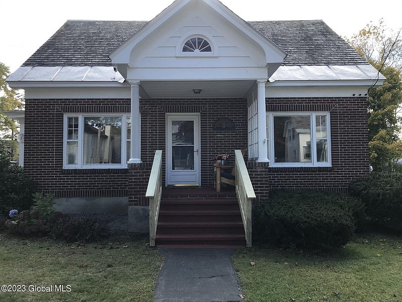 2nd image of 37 School Street