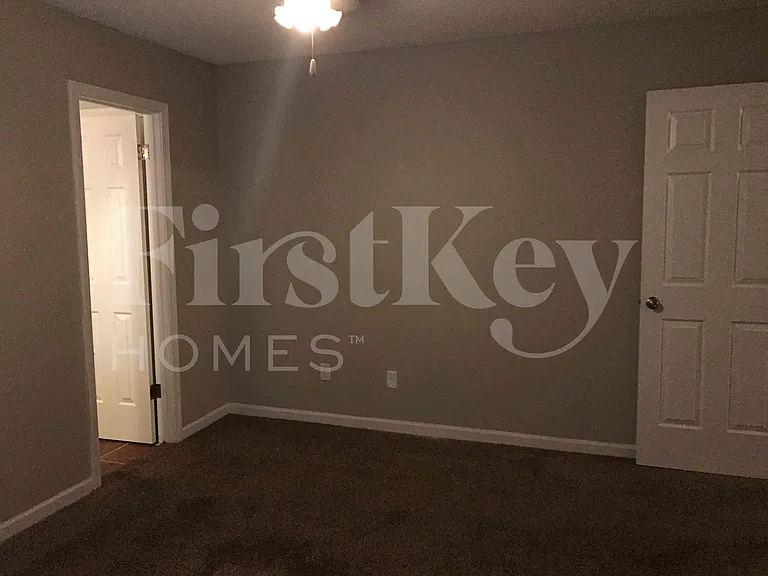 6418 Fawn Hollow Cir S — Photo 19