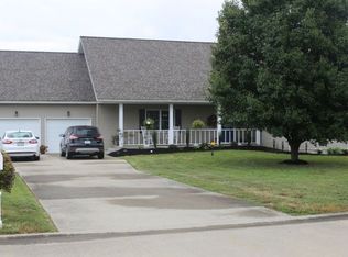 510 Monarch Ave, Pinckneyville, IL 62274