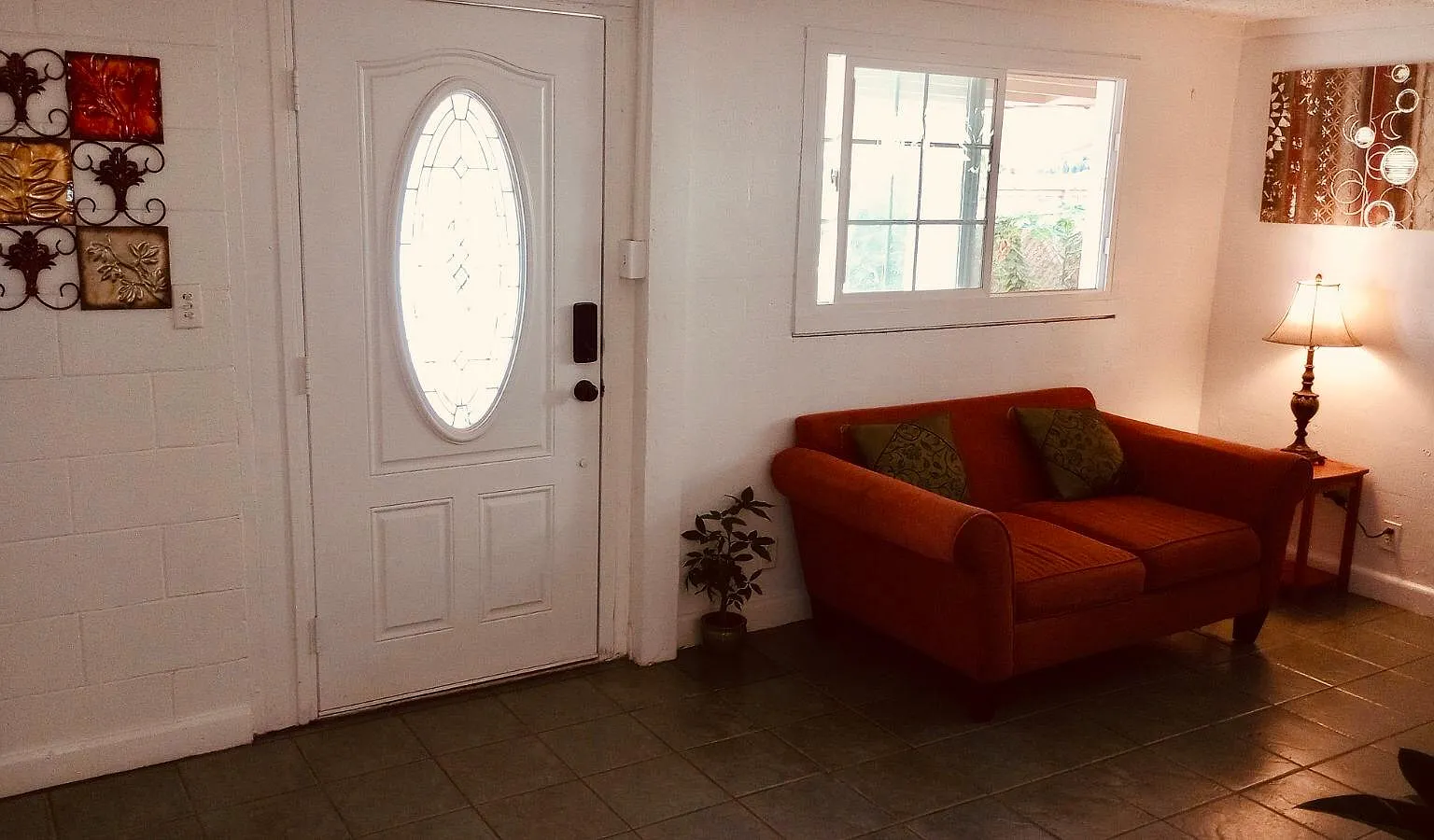 1 bed, 120 sqft, $1,000 — Photo 1