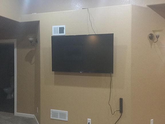 3rd image of 10830 E 151st Pl