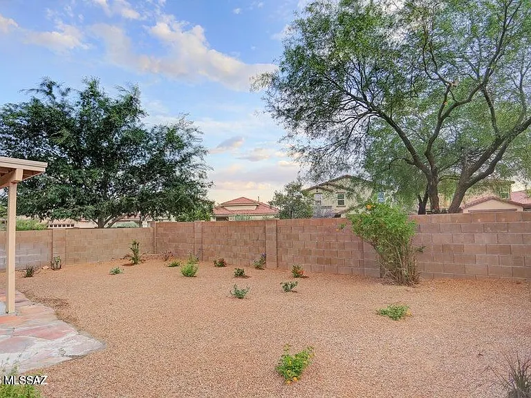 727 W Buffalo Grass Dr — Photo 26