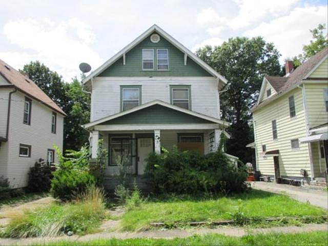 1st image of 431 W Delason Ave
