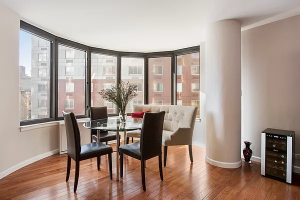 Sold by Thrasher Real Estate | media 2