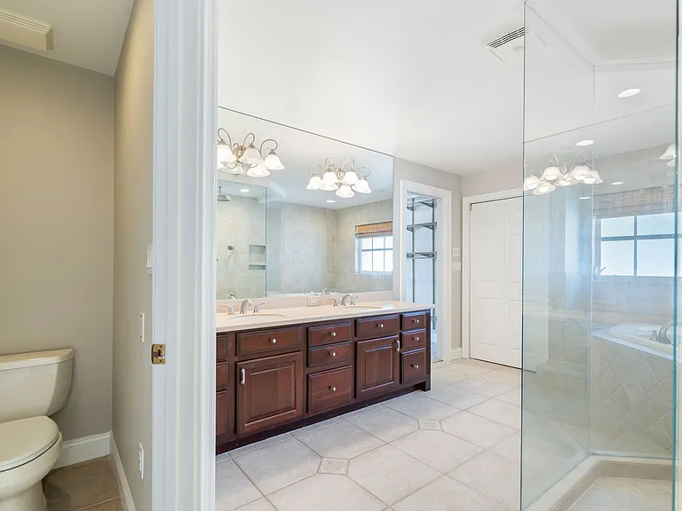 482 Hermosita Dr — Photo 93