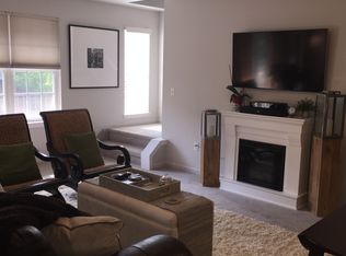 598 Napa Valley Dr #1, Milford, MI 48381