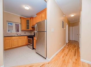 101-10 Rockaway Beach Blvd, Rockaway Park, NY 11694