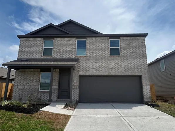 907 Constitution Dr, Bay City, TX 77414