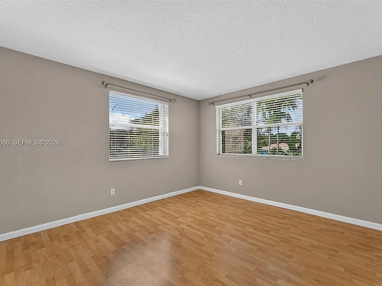 4848 Grapevine Way #4848 — Photo 20